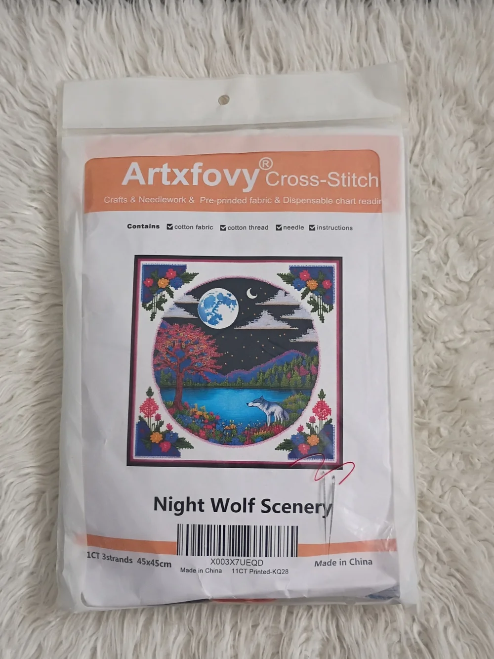 NWT Night Wolf Scenery Cross-Stitch Kit - Multicolor